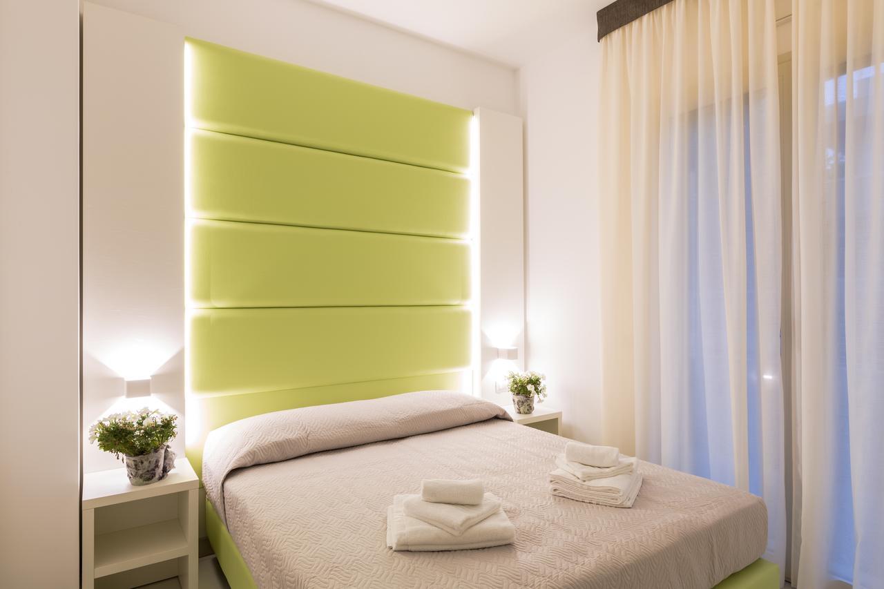 Residence Perla Verde Riccione Esterno foto