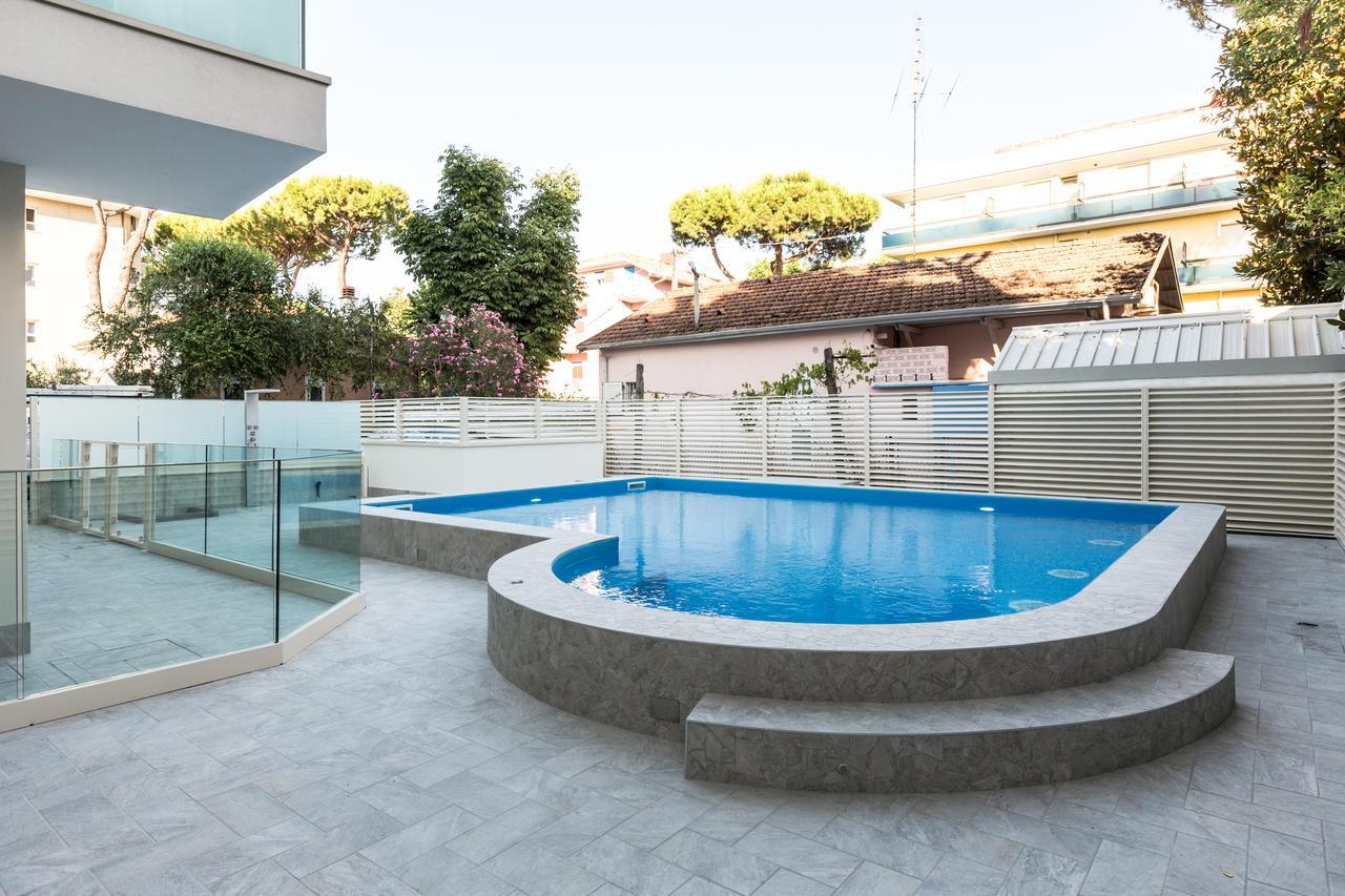 Residence Perla Verde Riccione Esterno foto