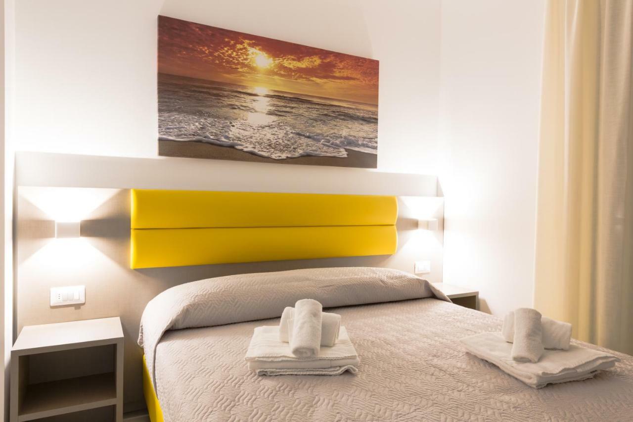 Residence Perla Verde Riccione Esterno foto